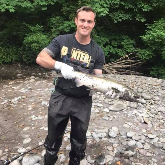 Meet your Posher, Chris - Picture 1 of 1